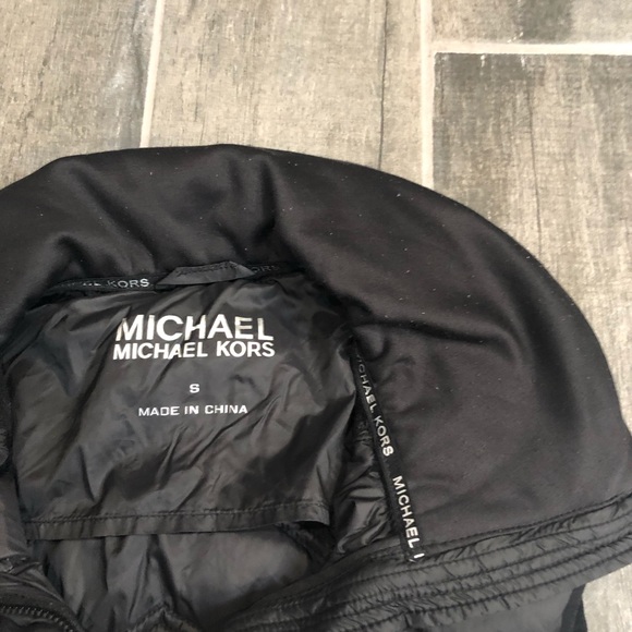 Michael Kors Vest - Picture 3 of 3